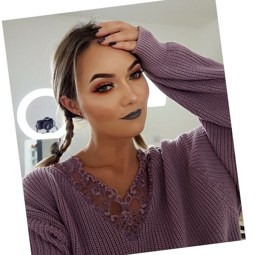 Huda Beauty Matte Lipstick – SILVER FOX Full Size