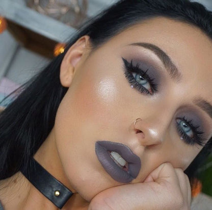 Huda Beauty Matte Lipstick – SILVER FOX Full Size